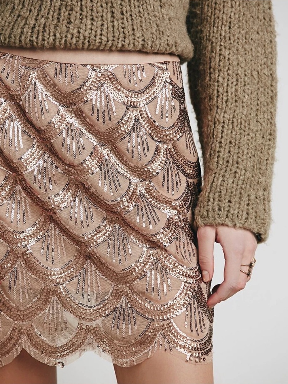 NWT Free People Sequin Scallop Mini Skirt - Rose Gold - Picture 3 of 13